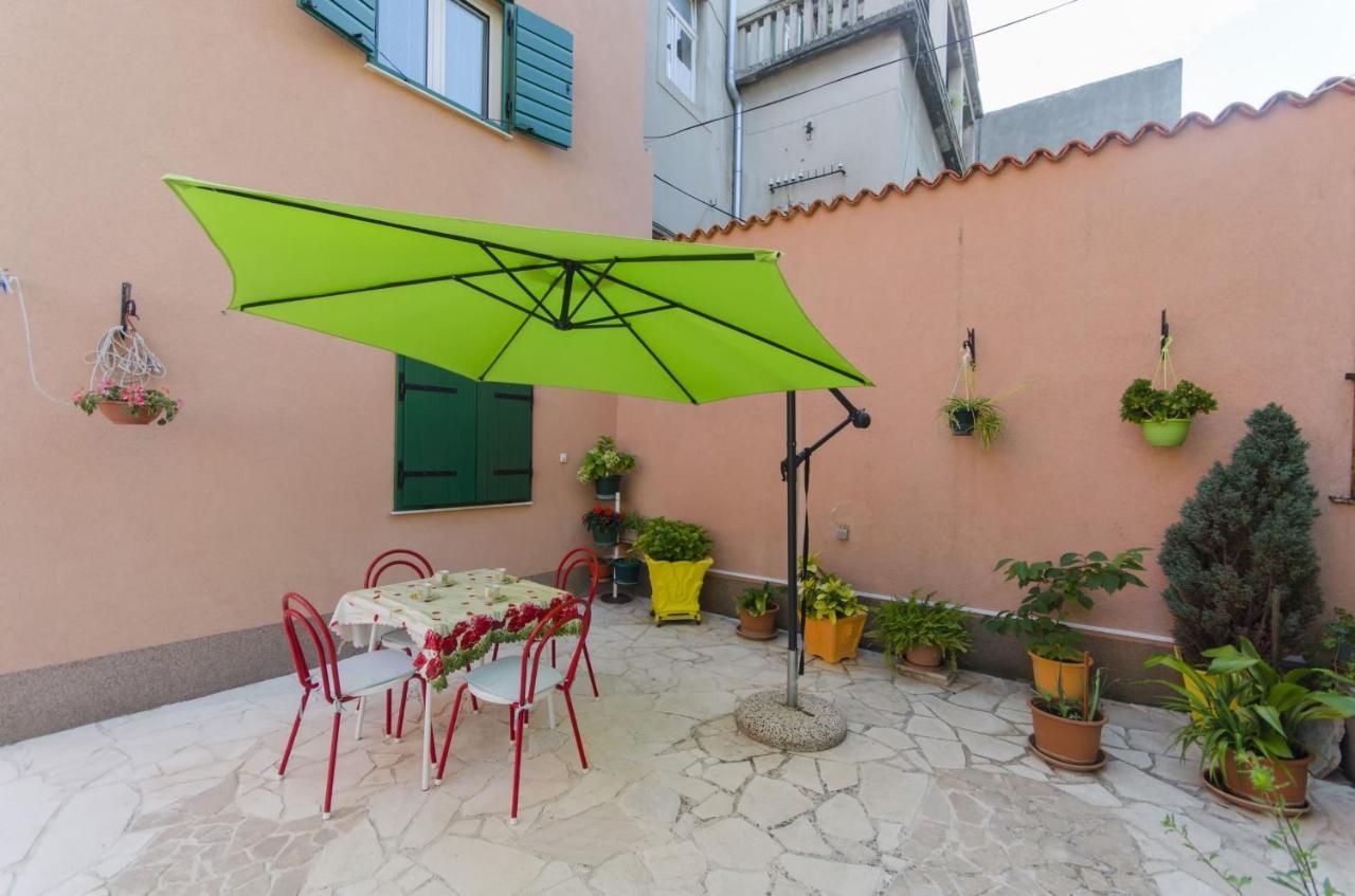 House Poets Street In Old Sibenik Villa Exterior photo